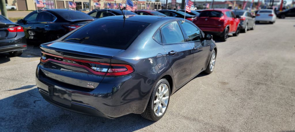 2014 Dodge Dart Image 9