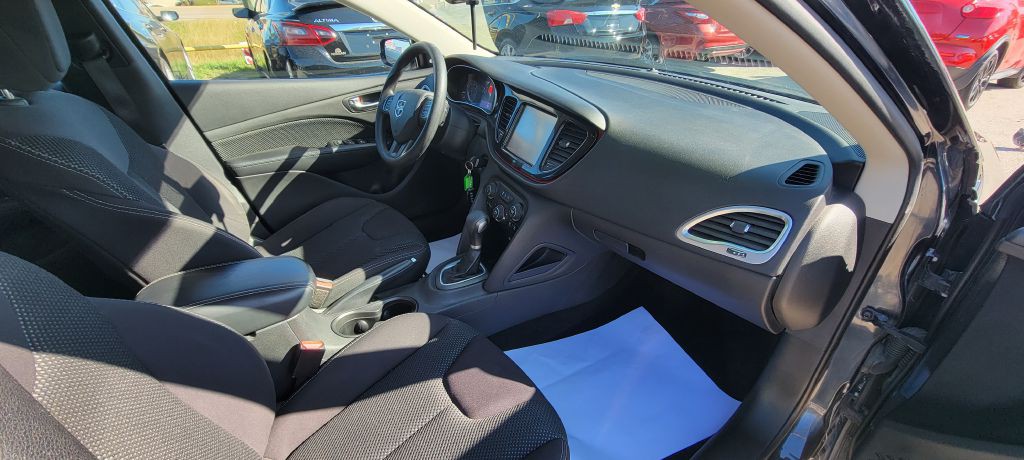 2014 Dodge Dart Image 16