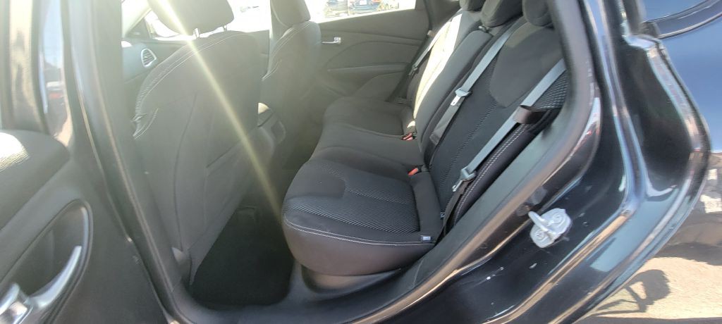 2014 Dodge Dart Image 22