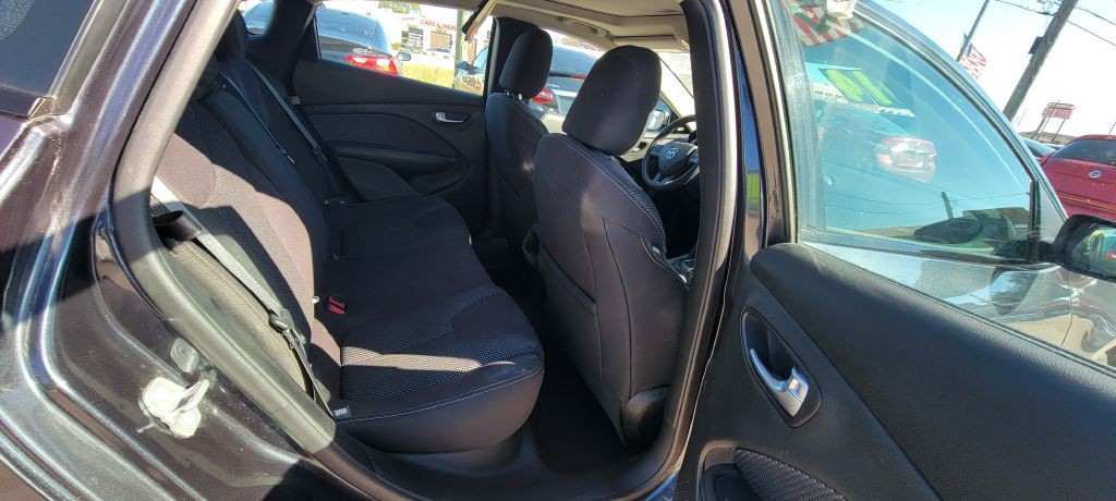2014 Dodge Dart Image 23