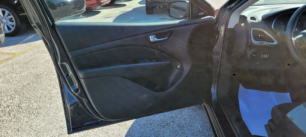 2014 Dodge Dart Image 24
