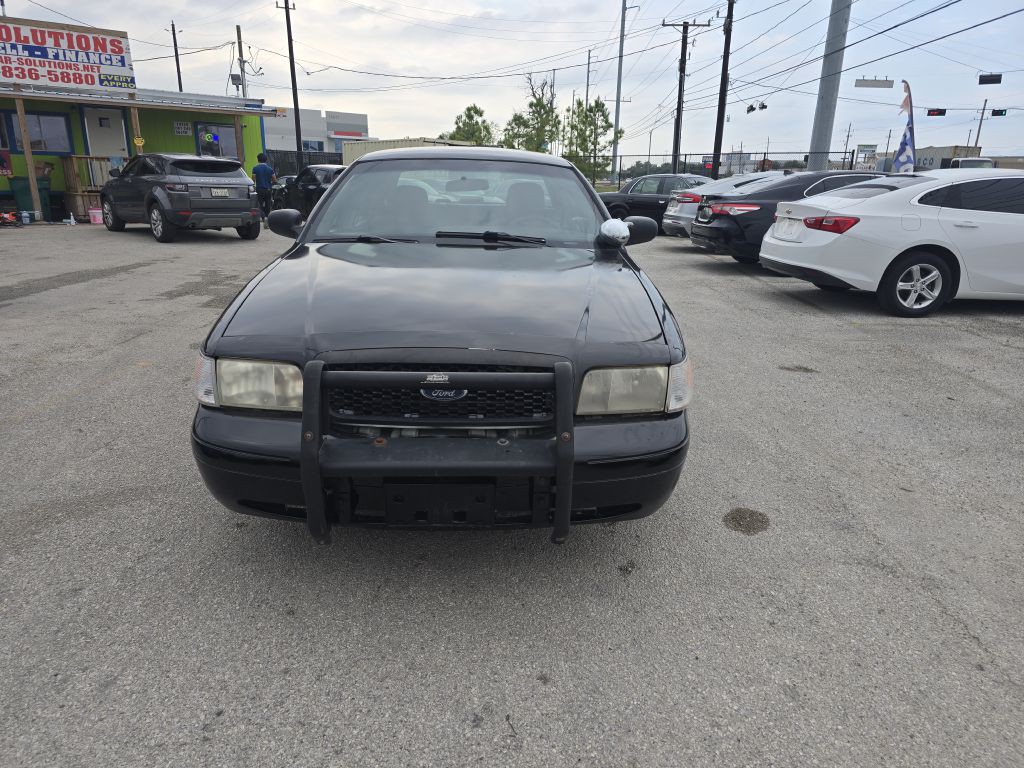 2009 Ford Crown Victoria Image 2