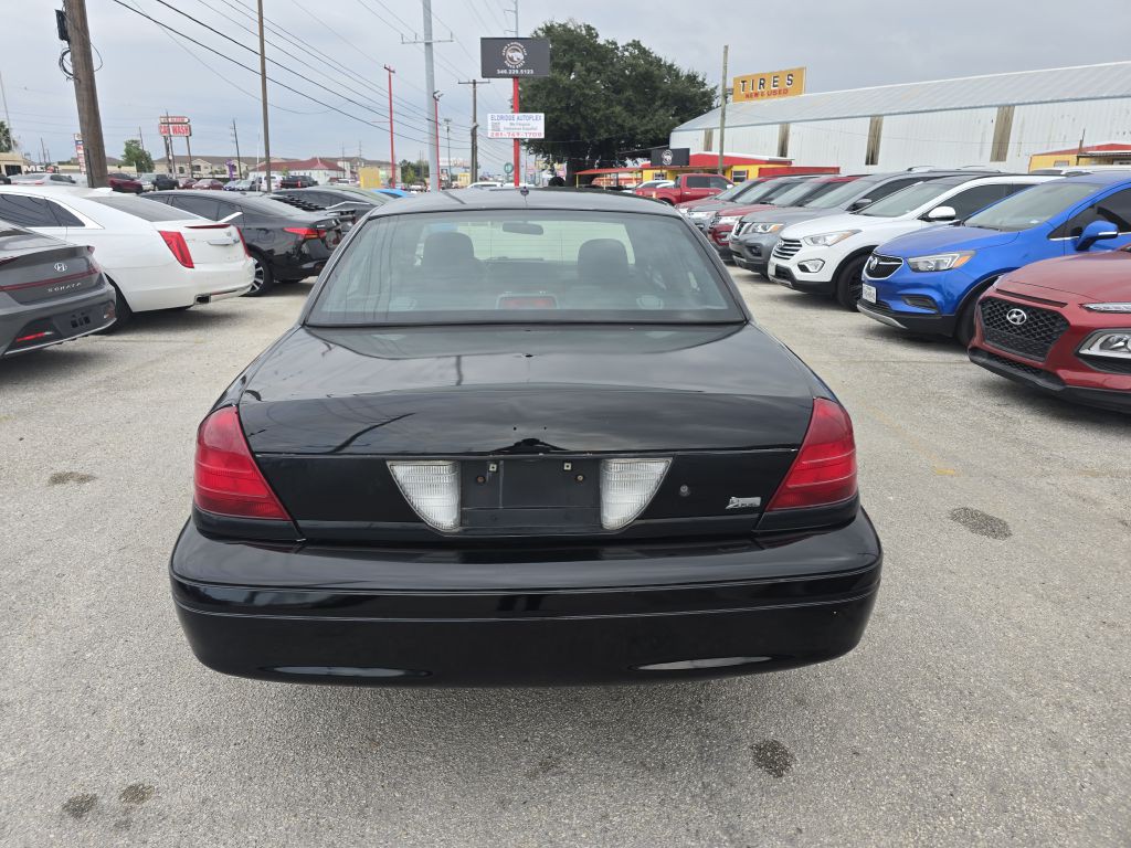 2009 Ford Crown Victoria Image 7