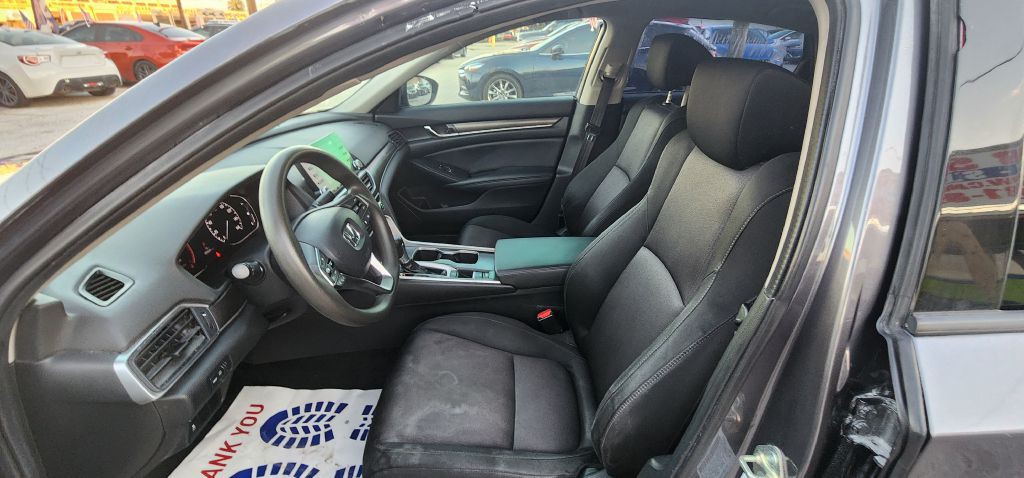 2019 Honda Accord Image 17