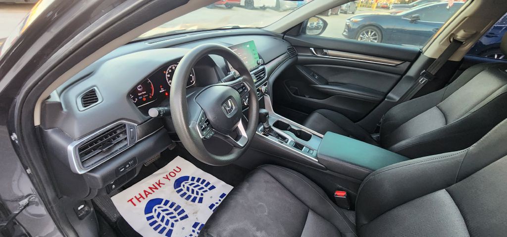 2019 Honda Accord Image 18