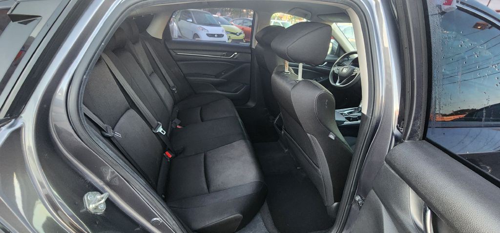2019 Honda Accord Image 22