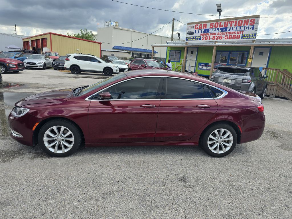 2016 Chrysler 200 Image 6