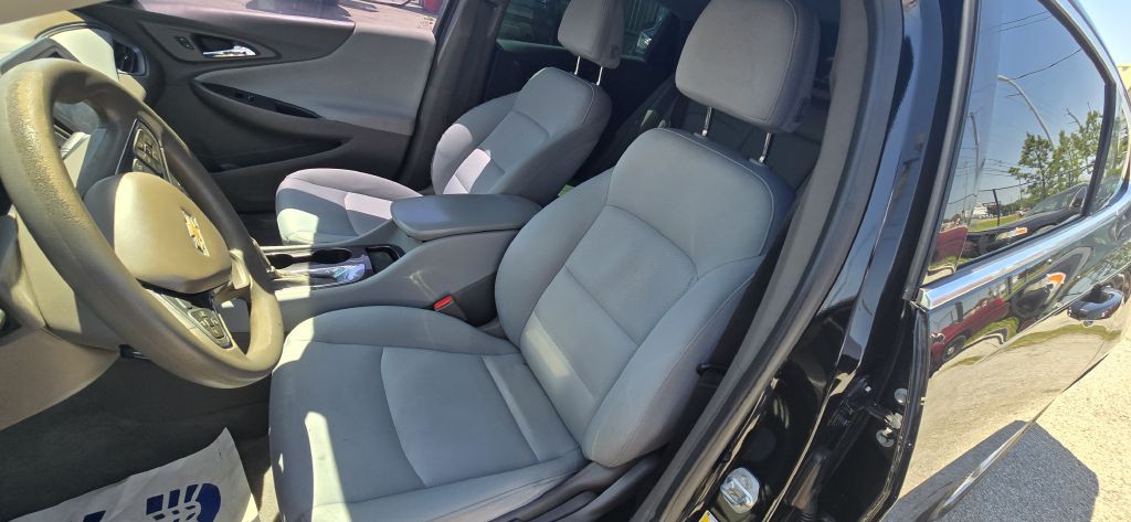2018 Chevrolet Malibu Image 20