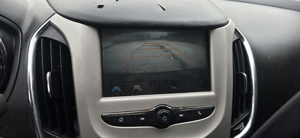 2018 Chevrolet Cruze Image 15