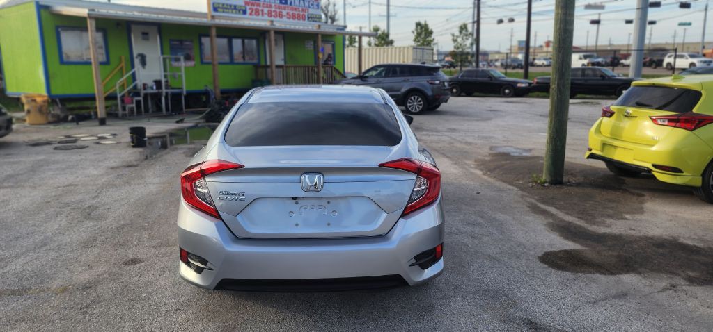 2019 Honda Civic Image 8