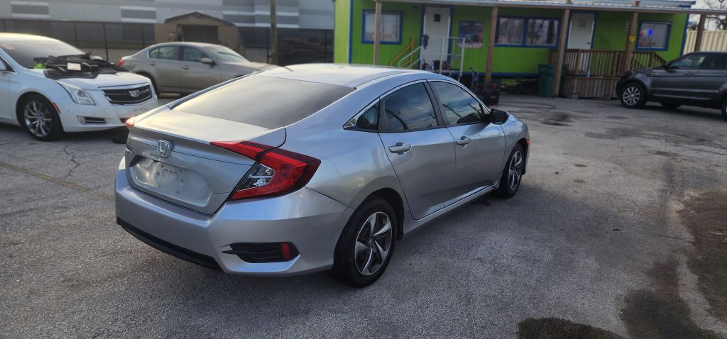 2019 Honda Civic Image 9