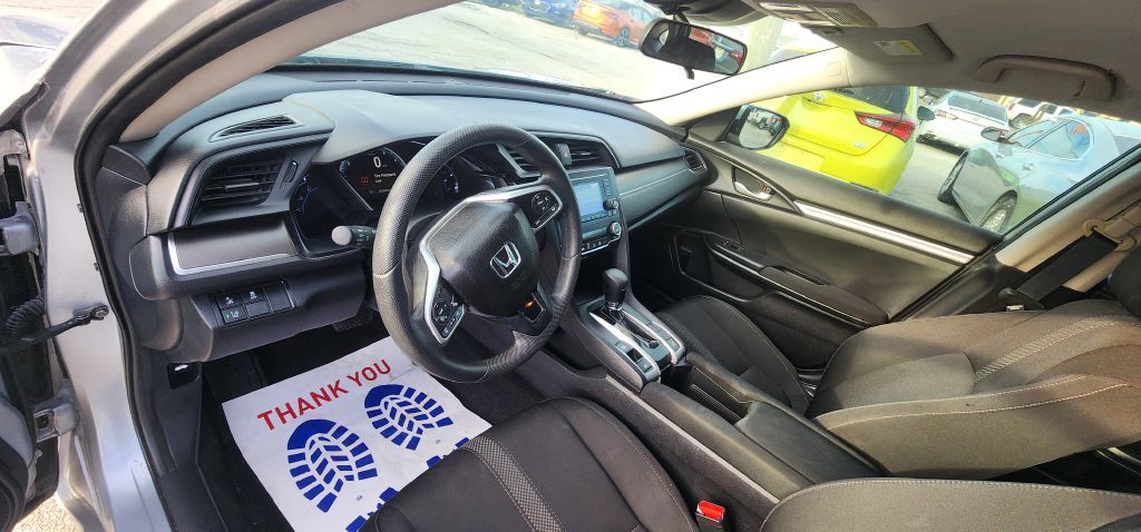 2019 Honda Civic Image 18