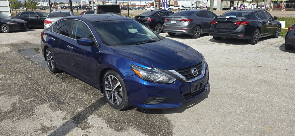 2017 Nissan Altima Image 11