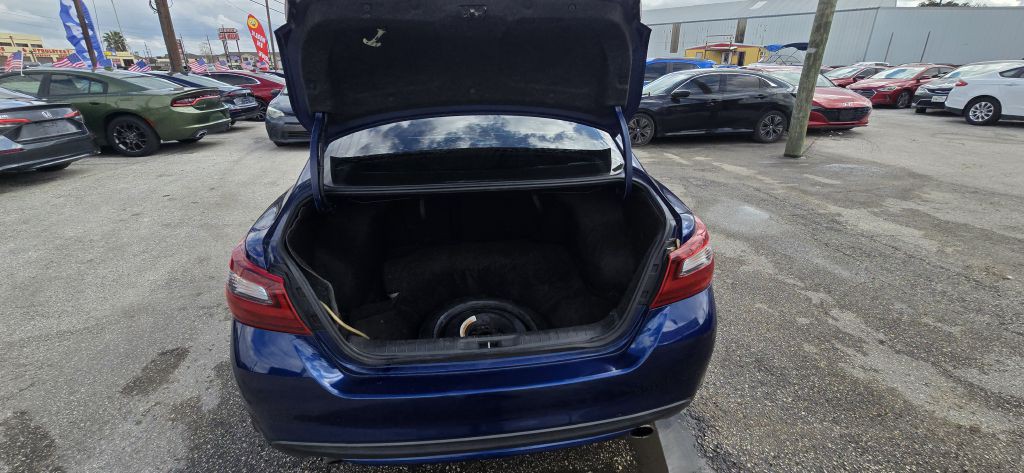 2017 Nissan Altima Image 27