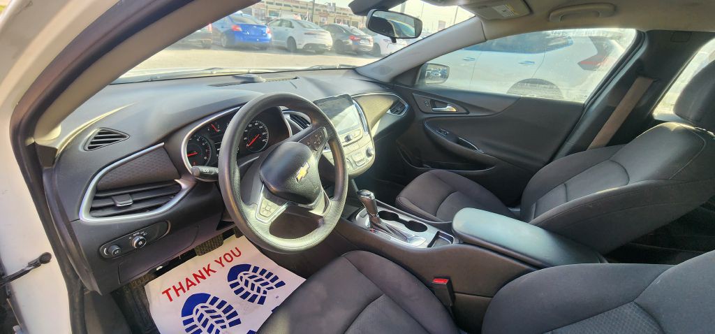 2020 Chevrolet Malibu Image 20