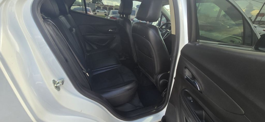 2017 Buick Enclave Image 24