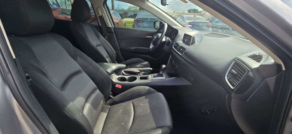 2014 Mazda Mazda3 Image 19