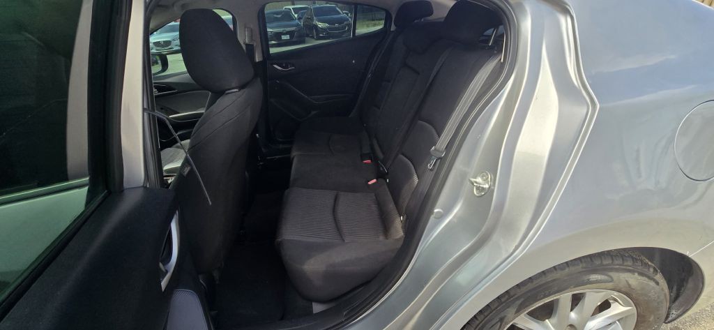 2014 Mazda Mazda3 Image 22