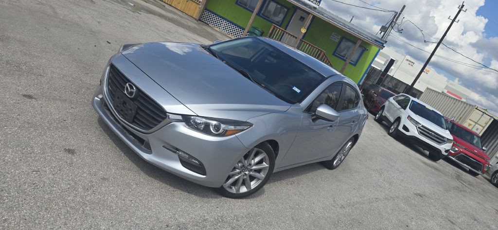 2017 Mazda Mazda3 Image 1