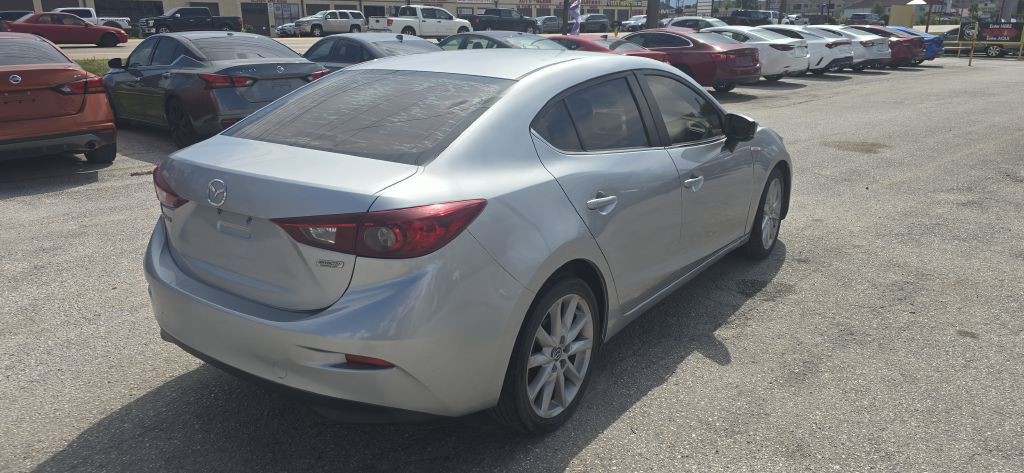 2017 Mazda Mazda3 Image 9