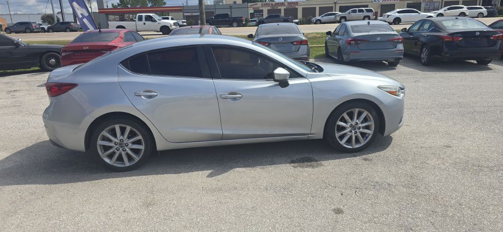 2017 Mazda Mazda3 Image 10