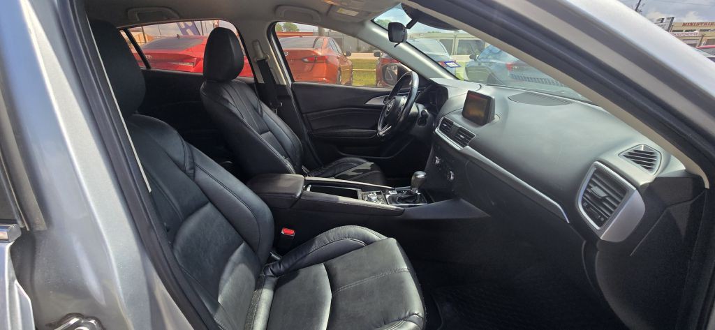 2017 Mazda Mazda3 Image 17