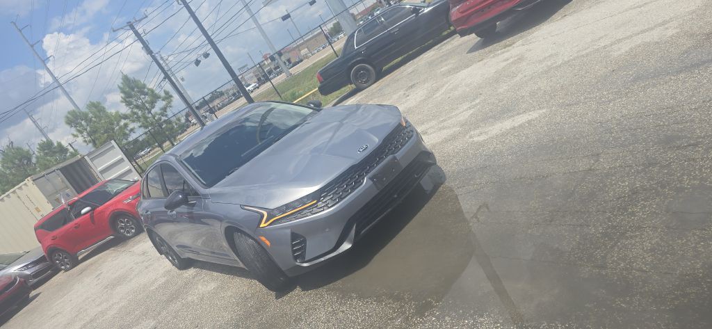 2021 Kia K5 Image 3