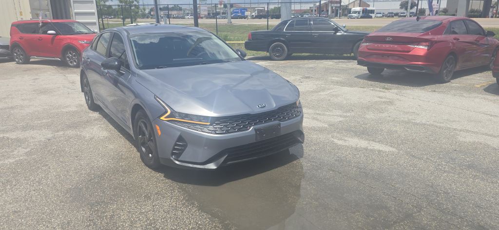 2021 Kia K5 Image 11