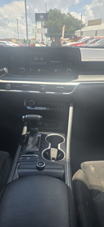 2021 Kia K5 Image 14