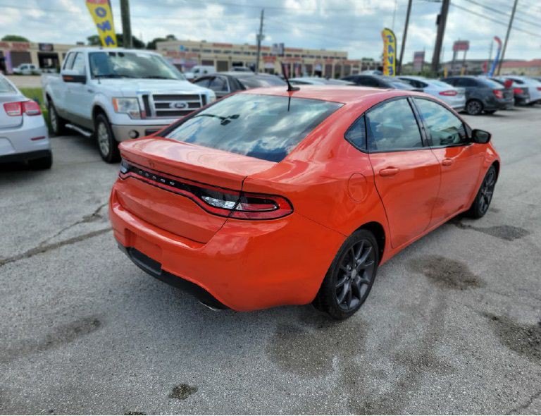 2015 Dodge Dart Image 9