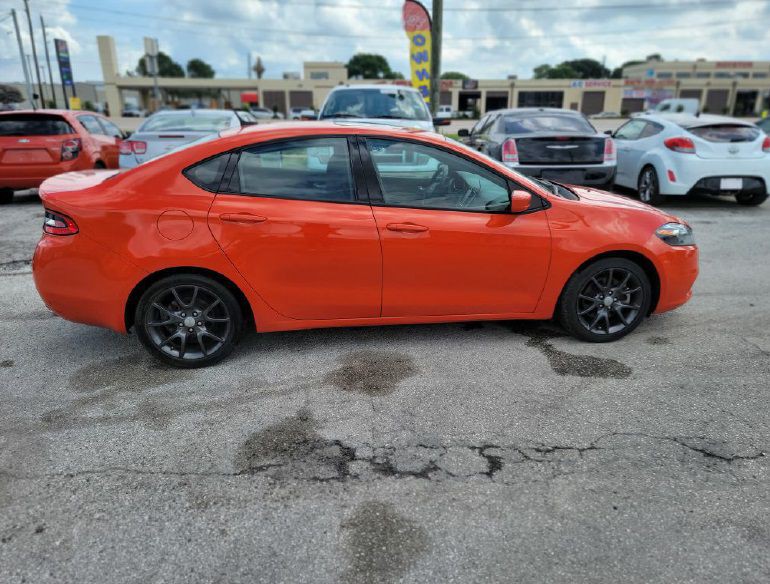 2015 Dodge Dart Image 10