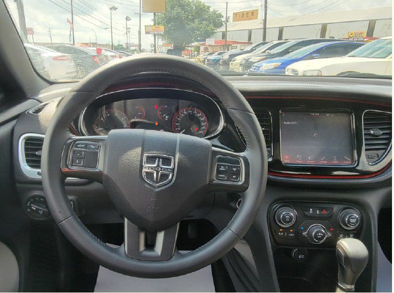 2015 Dodge Dart Image 14