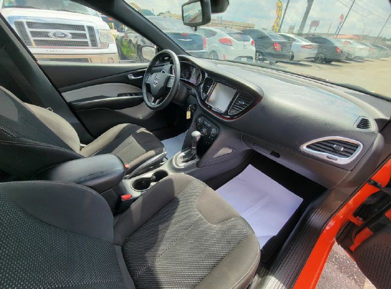 2015 Dodge Dart Image 17