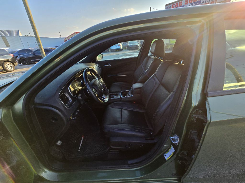 2018 Dodge Charger Image 16