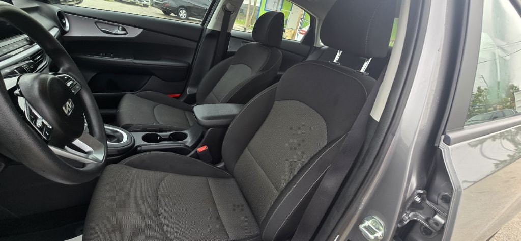 2022 Kia Forte Image 20