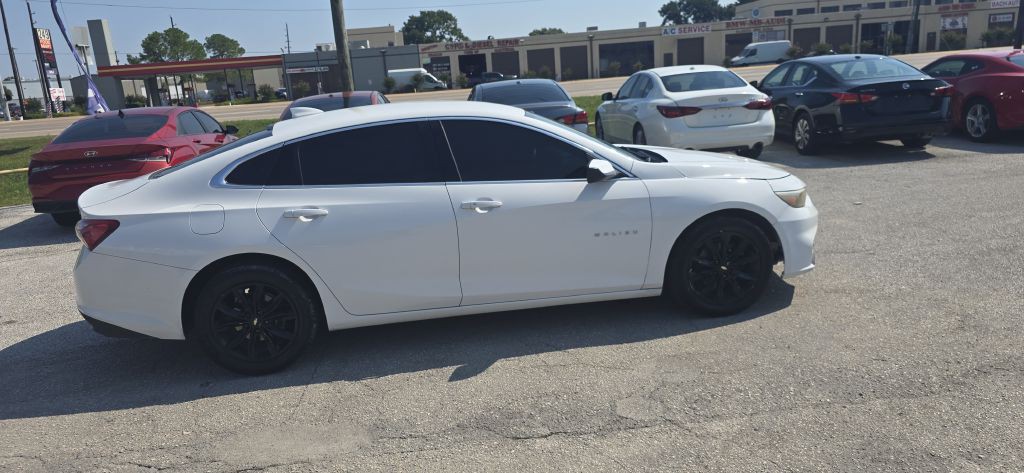 2020 Chevrolet Malibu Image 10