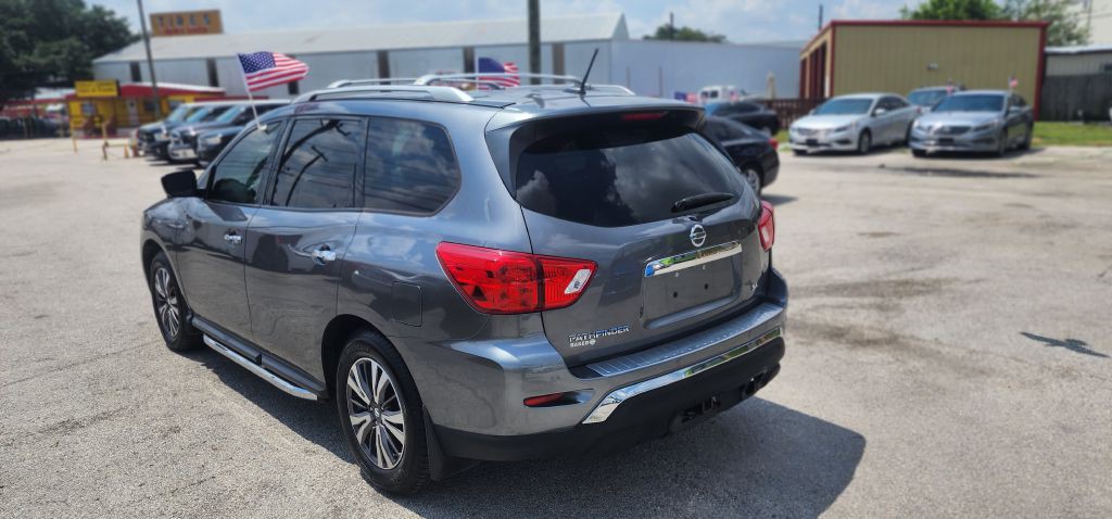2017 Nissan Pathfinder Image 7