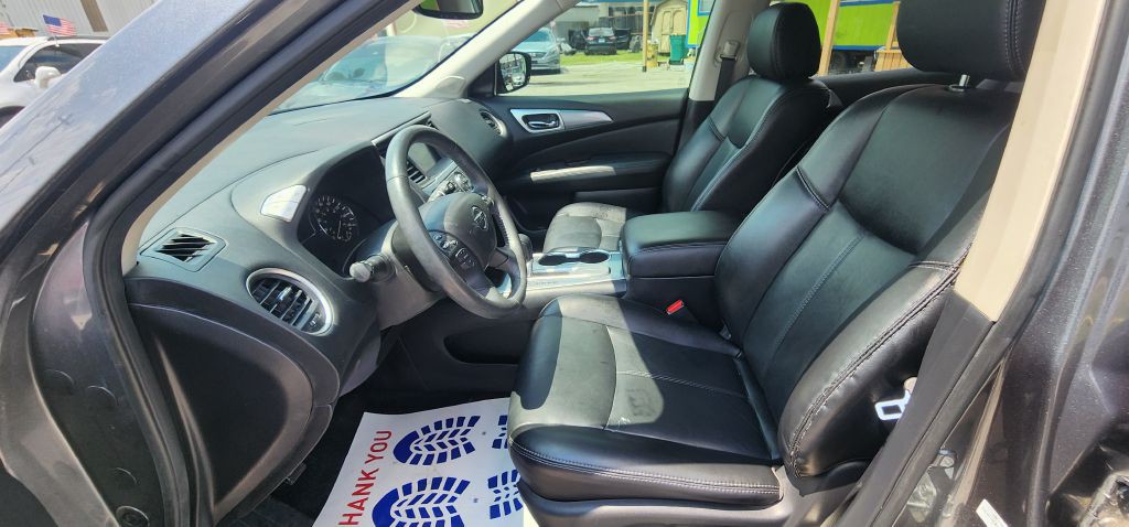 2017 Nissan Pathfinder Image 18