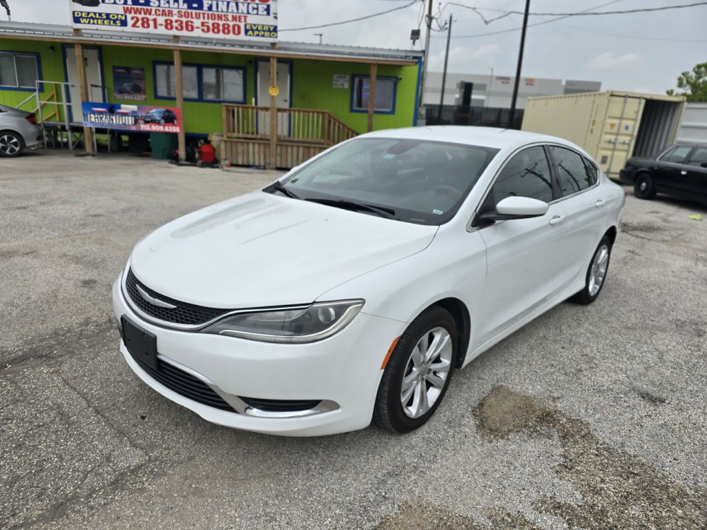 2015 Chrysler 200 Image 5