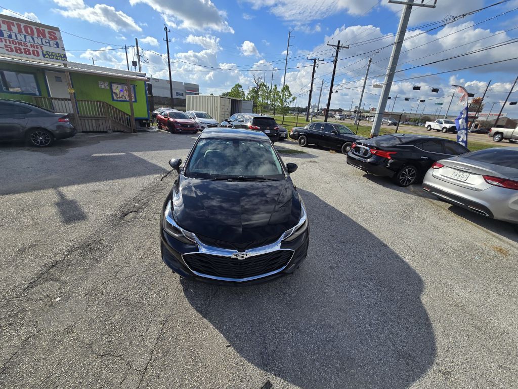 2019 Chevrolet Cruze Image 5