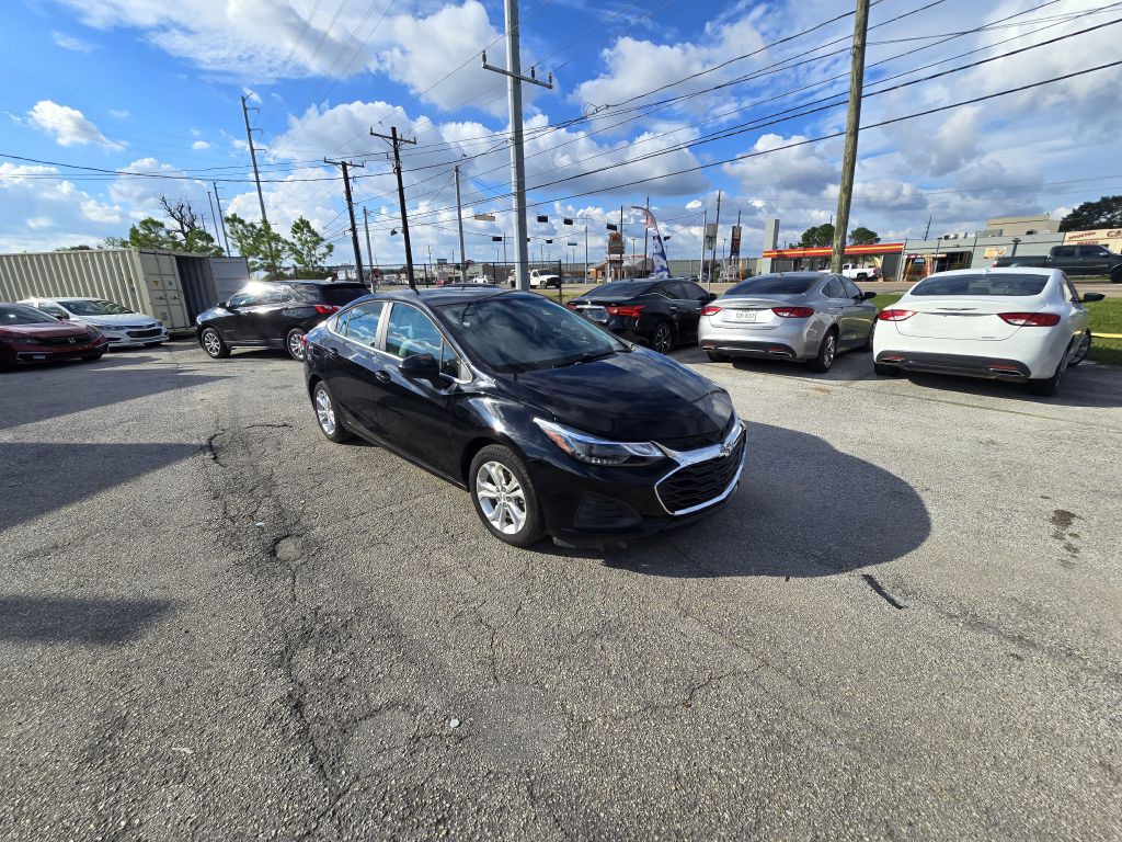 2019 Chevrolet Cruze Image 11