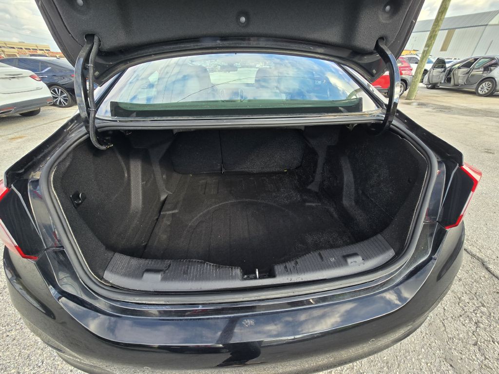 2019 Chevrolet Cruze Image 27