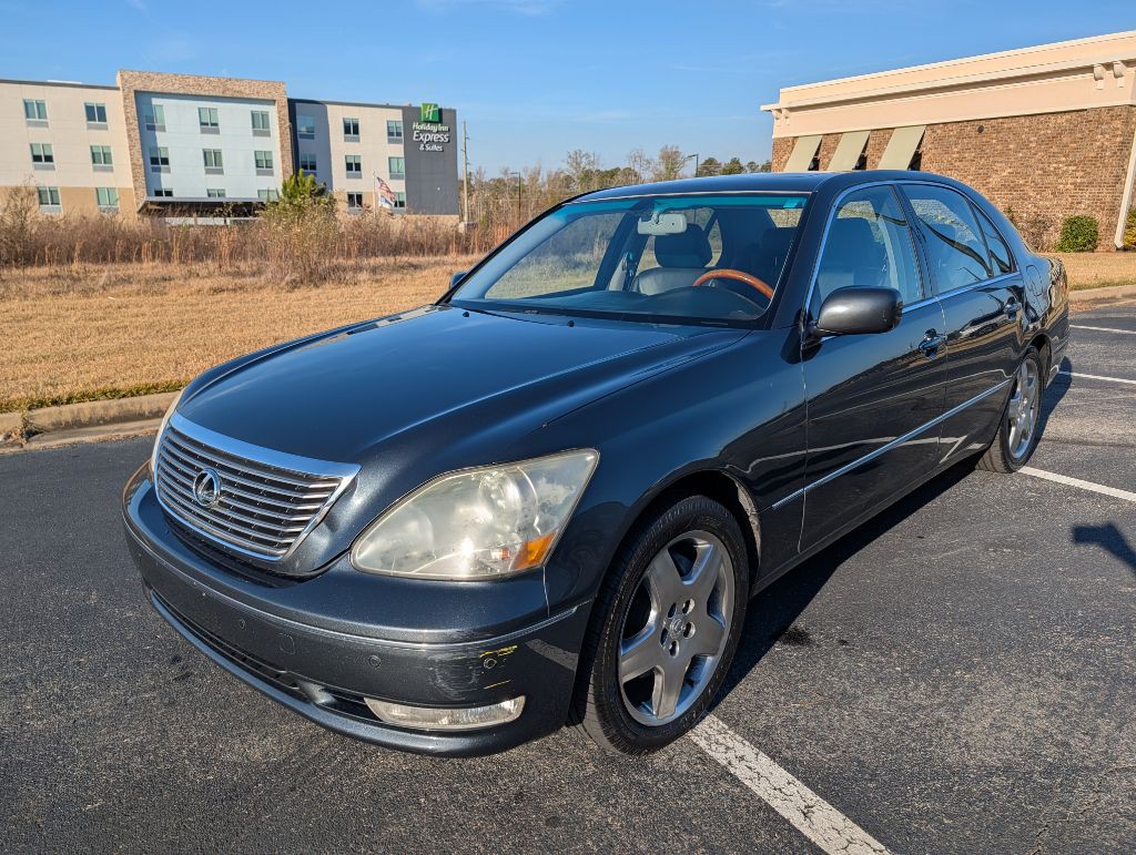 2005 Lexus LS Image 2