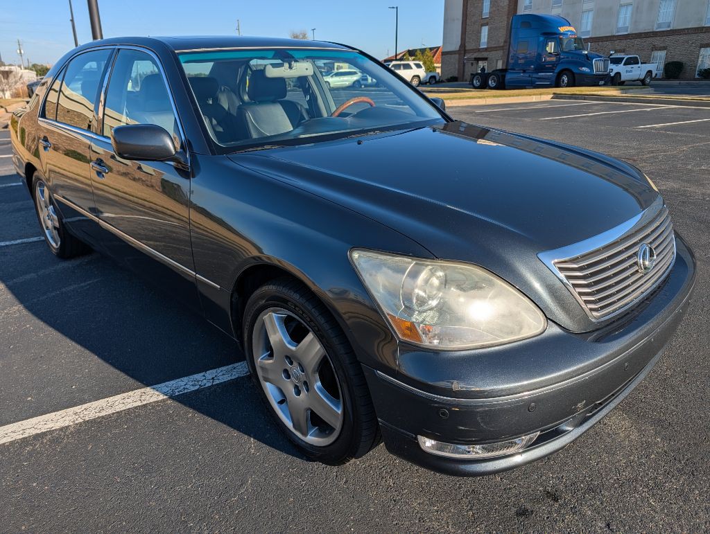 2005 Lexus LS Image 3
