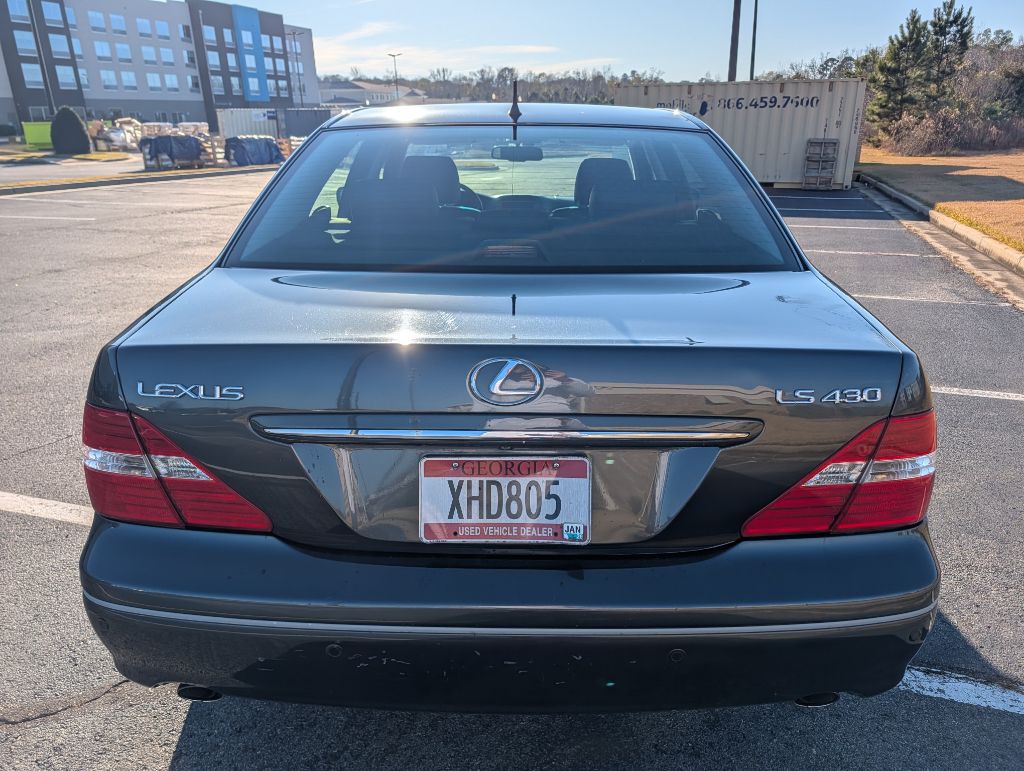 2005 Lexus LS Image 7