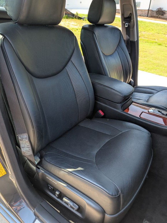 2005 Lexus LS Image 20