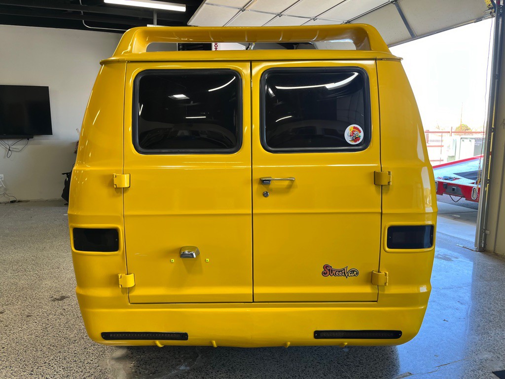 1977 Dodge Tradesman Image 13