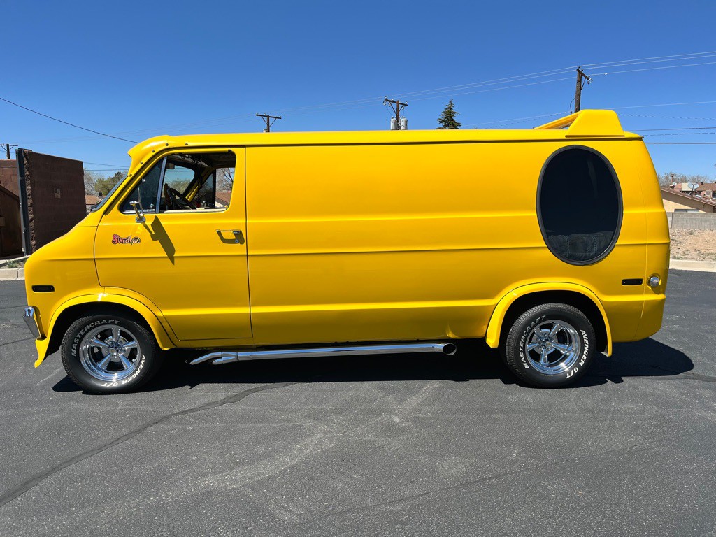 1977 Dodge Tradesman Image 5