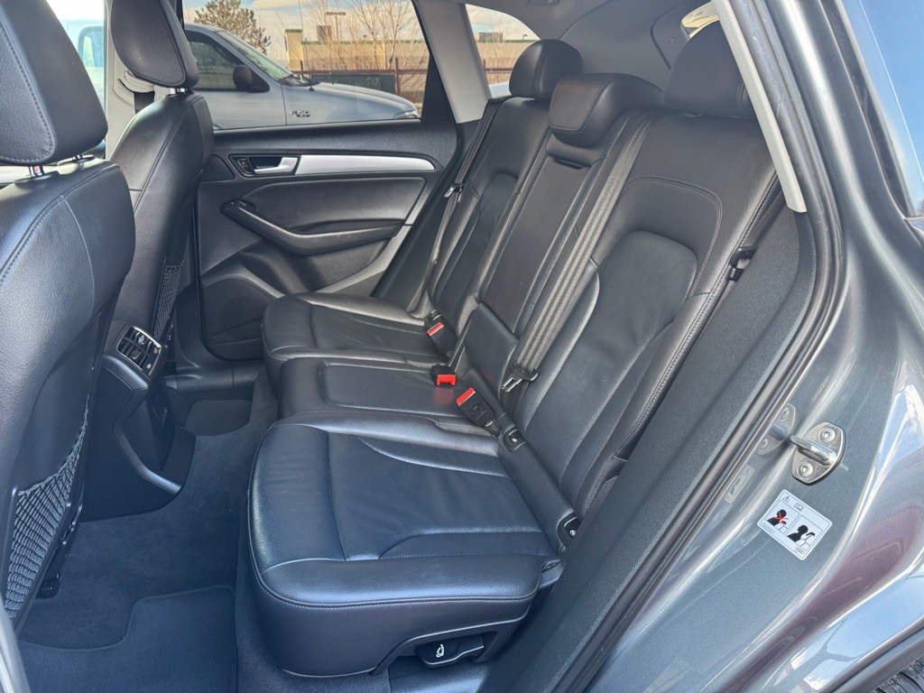 2016 Audi Q5 Image 11