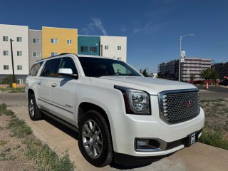 Image for 2017 GMC Yukon Denali ID: 6666853